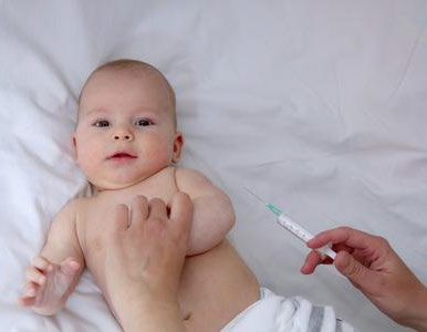 Vaccinazioni Pediatriche: Ecco TUTTO quello che un Genitore dovrebbe sapere PRIMA di Vaccinare suo Figlio